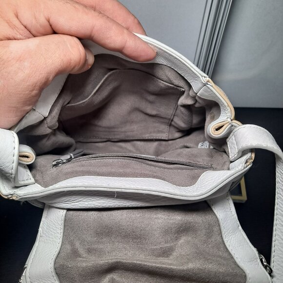 Vince Camuto Lenka colorblock leather crossbody bag in White Swan - Picture 6 of 16